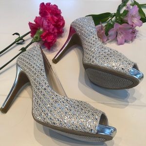Audrey Brooke Sparkling High Heels